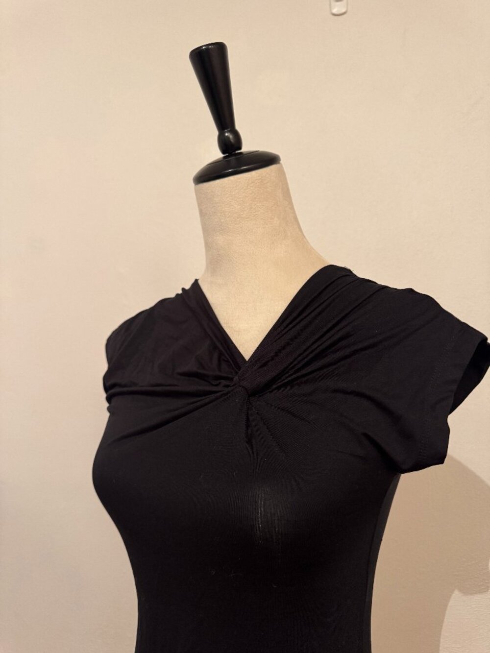 LOFT Black Twist‑Front Short Sleeve Top – Size XS
